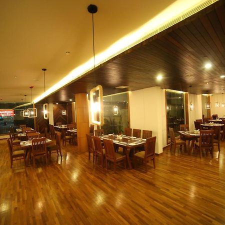 Woodies Bleisure Hotel Kozhikode Εξωτερικό φωτογραφία